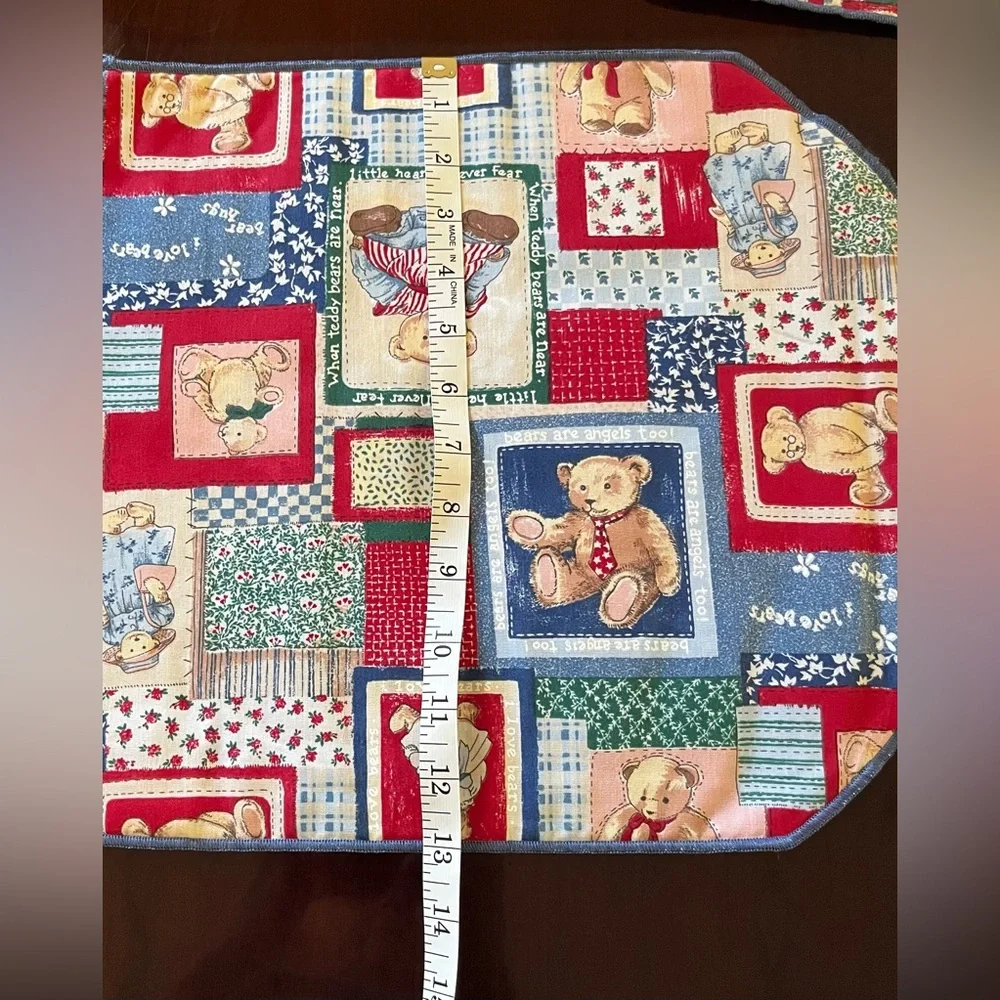 4 bear Placemats bear hugs little hearts, never fear when teddy bears are near